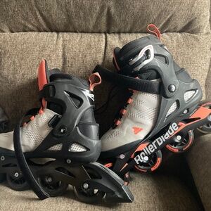 Rollerblade Macroblade 80 Women's Adult  Inline Skate